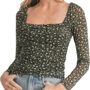 All In Favor Floral Square Neck Ruched top size Medium Green/White